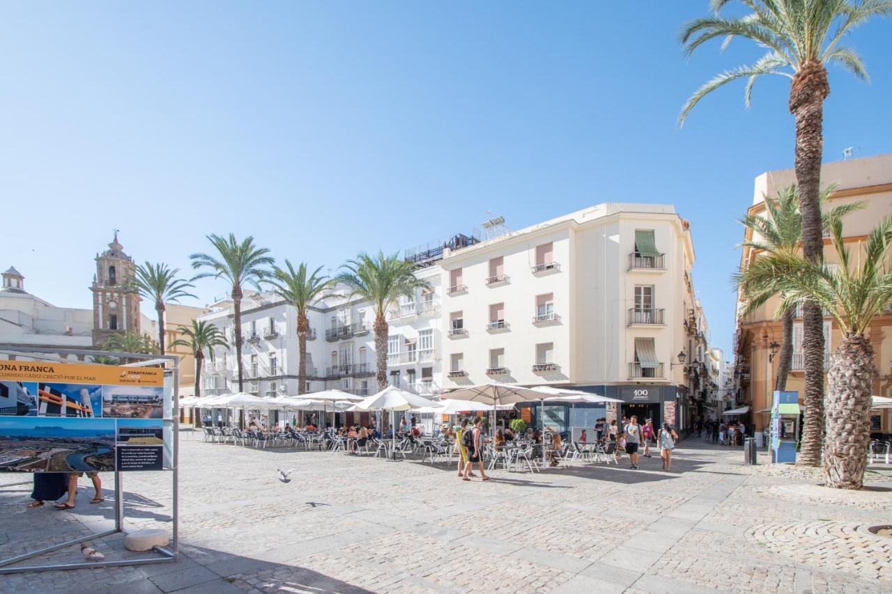 Apartamento La Magnolia De Cadiz Bagian luar foto